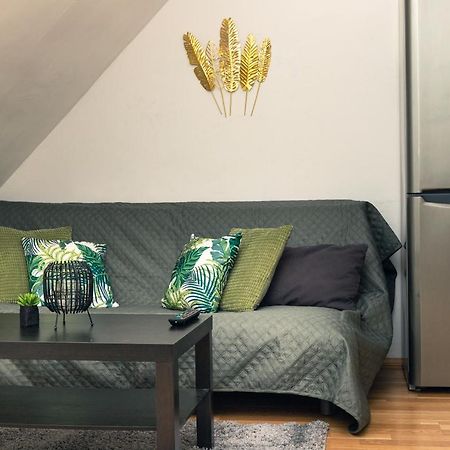 Milky Way Top Floor 2-Bedroom Apartment Air Condition Wien Eksteriør billede