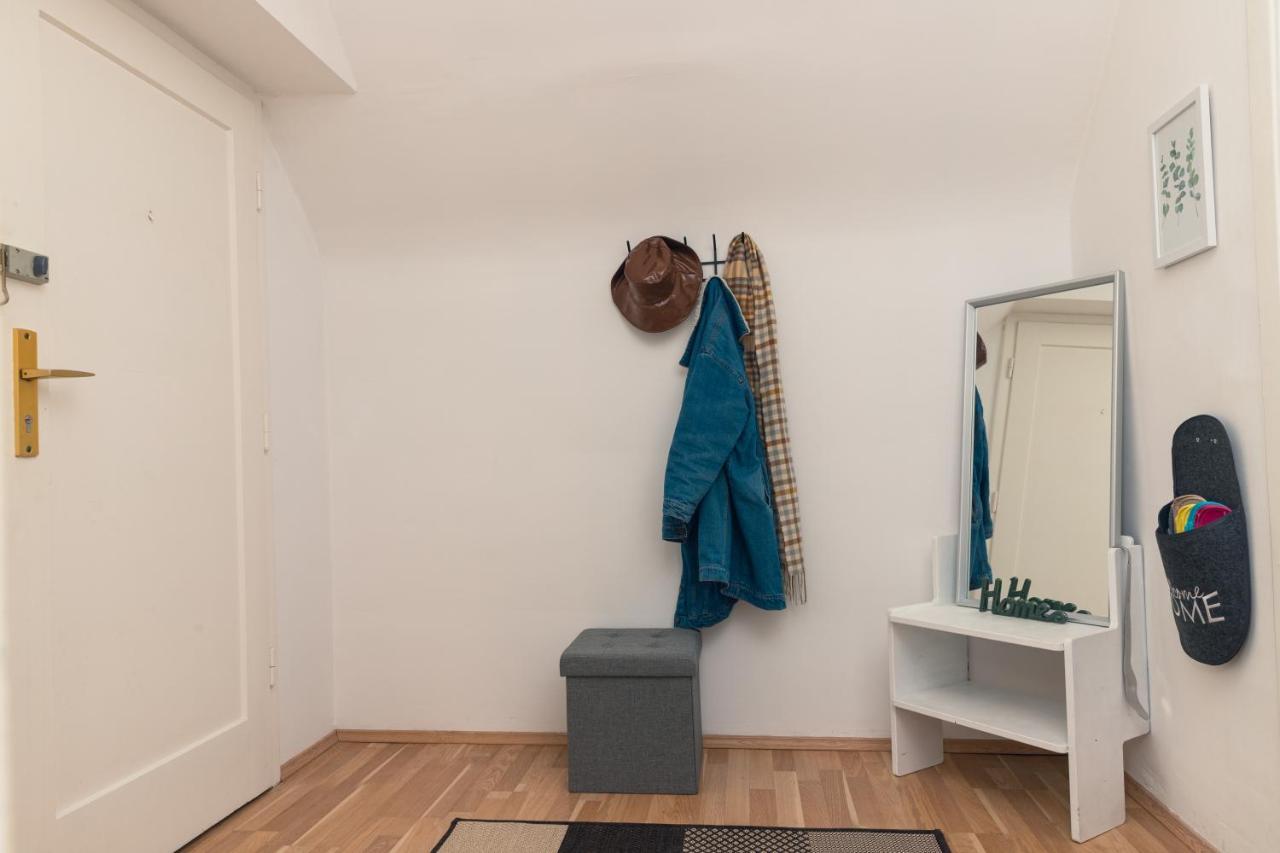 Milky Way Top Floor 2-Bedroom Apartment Air Condition Wien Eksteriør billede